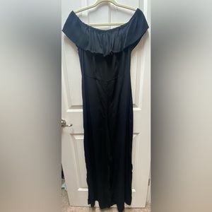 Xhiliration black classic jumper size large